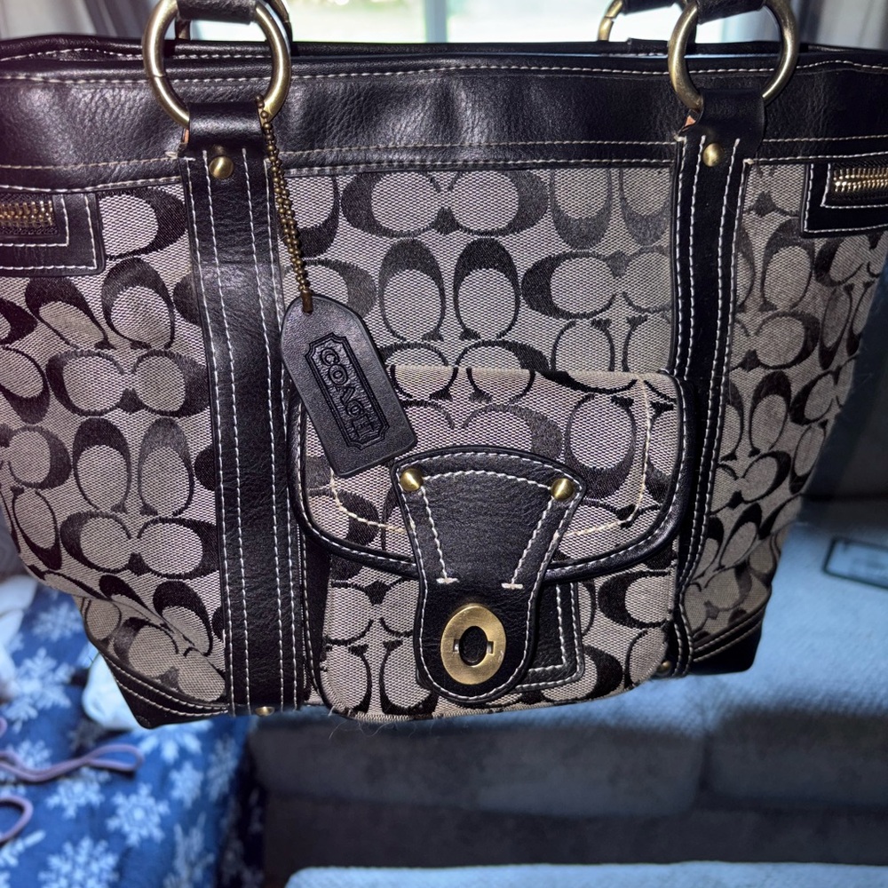 Coach Black and Gray Patterned Tote
